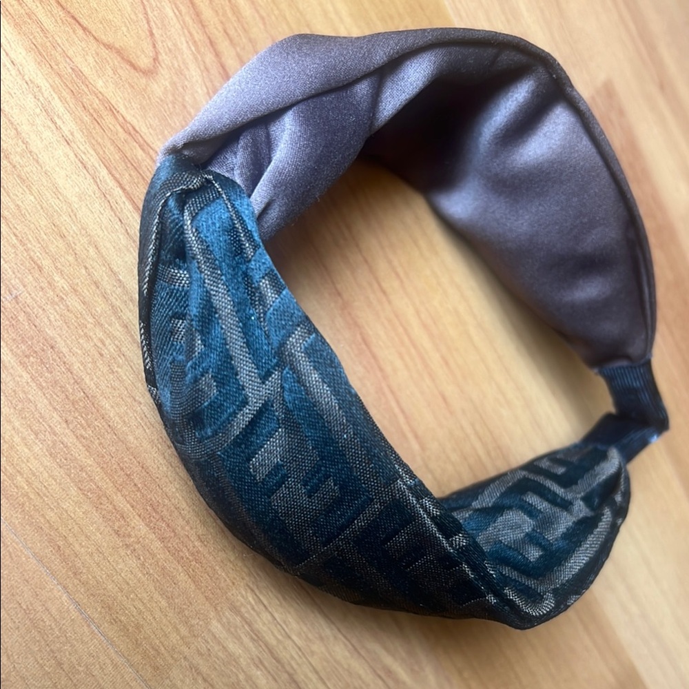 Stylish Black and Brown Headband